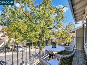 2414 Heatherleaf Ln, Martinez CA 94553