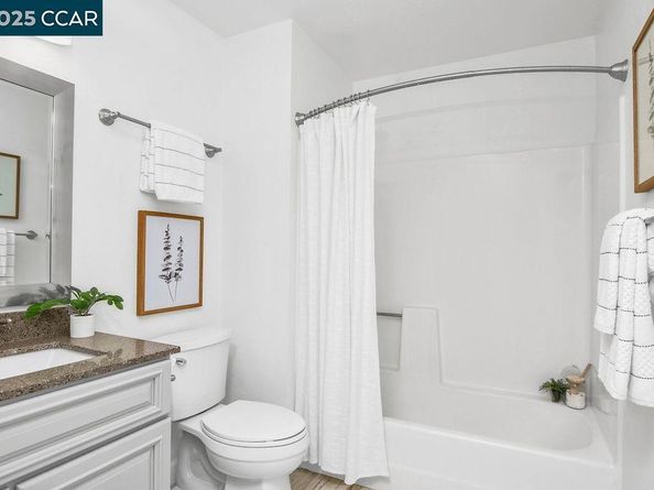 2414 Heatherleaf Ln, Martinez CA 94553