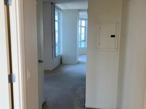 1 Lakeside Dr 821, Oakland CA 94612