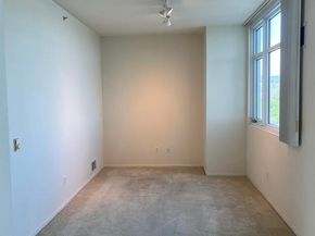 1 Lakeside Dr 821, Oakland CA 94612