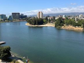 1 Lakeside Dr 821, Oakland CA 94612