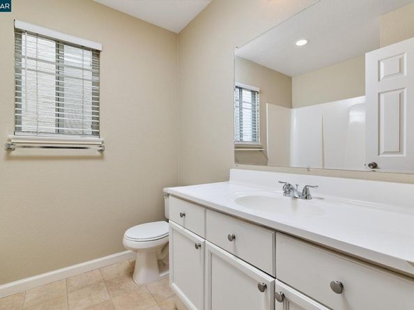 1896 Premier Pl, Concord CA 94520