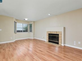 1896 Premier Pl, Concord CA 94520