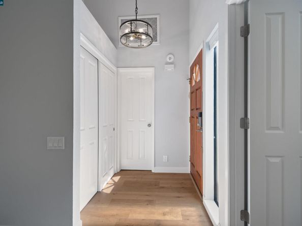 1541 Moraga Way, Moraga CA 94556