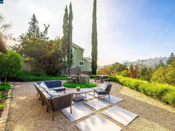 1085 Oak Hill Road #D, Lafayette CA 94549