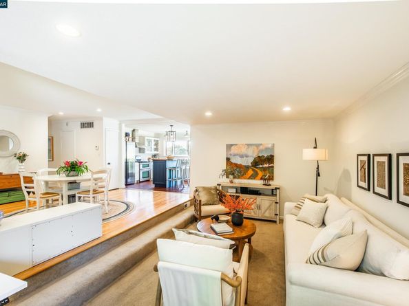 1085 Oak Hill Road #D, Lafayette CA 94549