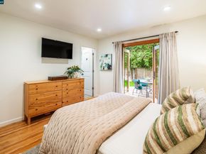 1085 Oak Hill Road #D, Lafayette CA 94549