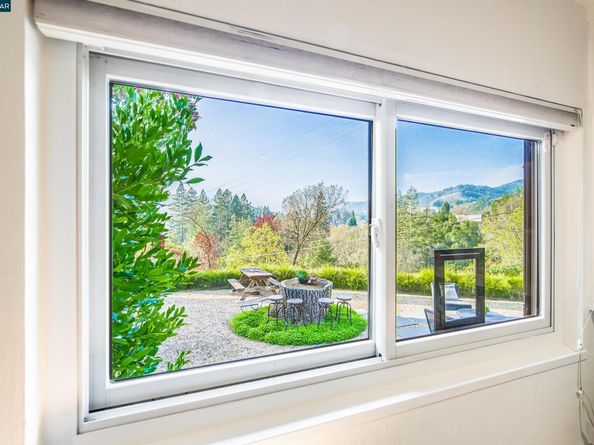 1085 Oak Hill Road #D, Lafayette CA 94549