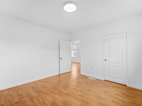 1502 56Th Ave, Oakland CA 94621