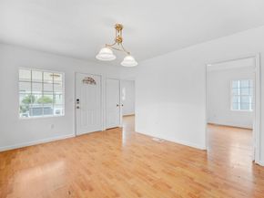 1502 56Th Ave, Oakland CA 94621