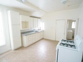 866 Isabella St, Oakland CA 94607