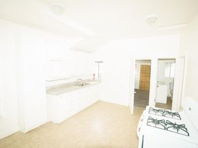 866 Isabella St, Oakland CA 94607