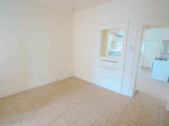 866 Isabella St, Oakland CA 94607