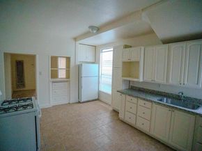 866 Isabella St, Oakland CA 94607