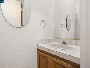 1383 Alvarado Rd, Berkeley CA 94705