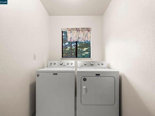 1383 Alvarado Rd, Berkeley CA 94705