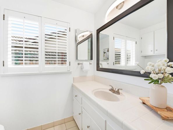 38672 Kimbro St, Fremont CA 94536