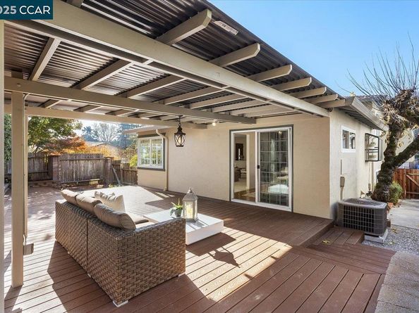 4604 Lawrence Dr, Castro Valley CA 94546