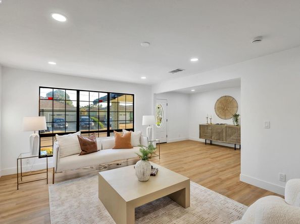 1575 Via Lucas, San Lorenzo CA 94580