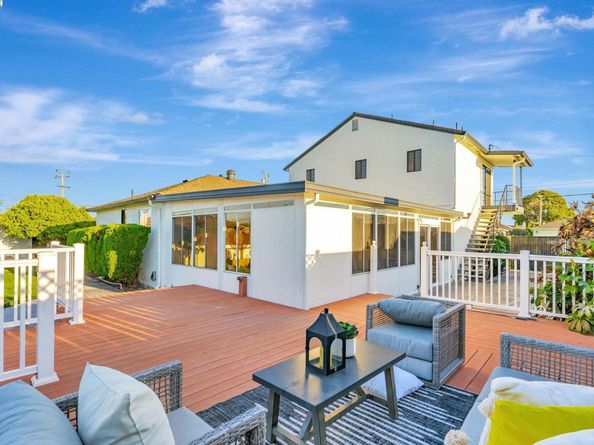 1575 Via Lucas, San Lorenzo CA 94580