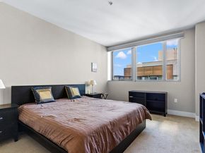 438 W Grand 704, Oakland CA 94612