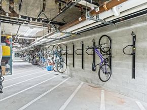 438 W Grand 704, Oakland CA 94612