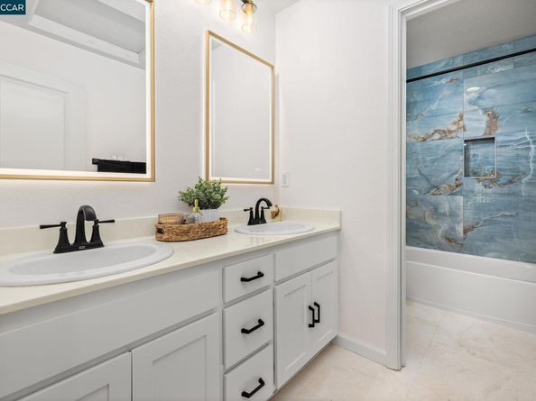 104 Silva Ct, Martinez CA 94553