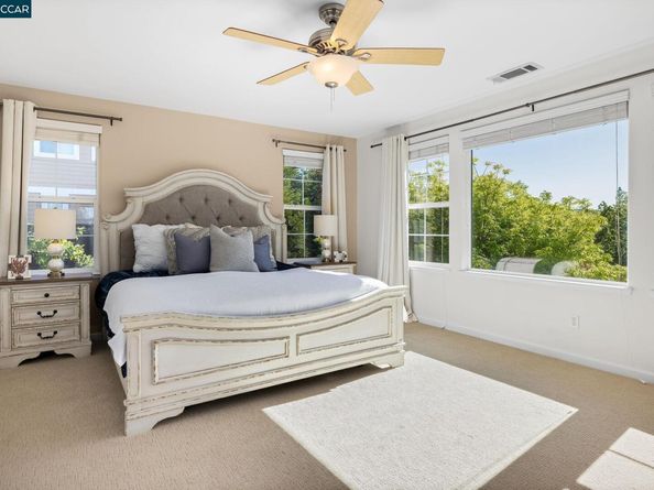 104 Silva Ct, Martinez CA 94553
