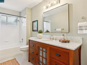 632 Wintergreen Ln, Walnut Creek CA 94598