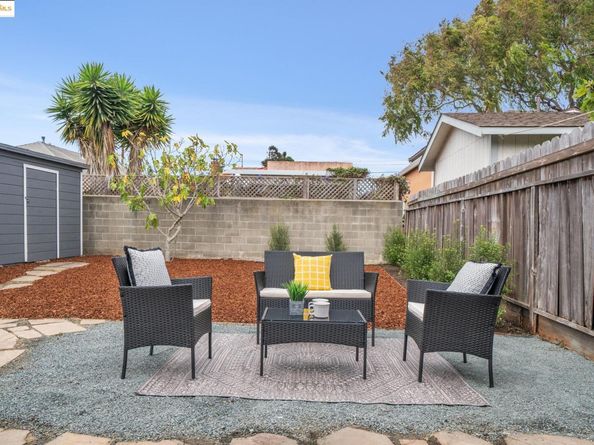459 30Th St, Richmond CA 94804