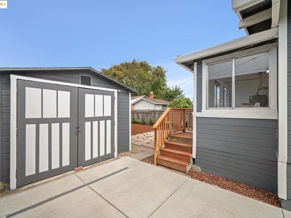 459 30Th St, Richmond CA 94804