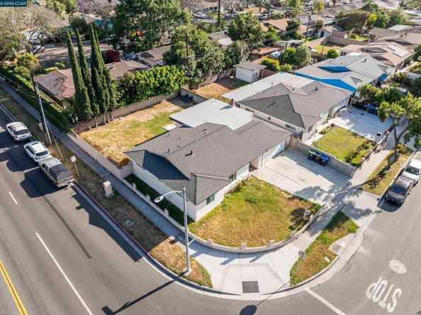 1912 W Wilshire Ave, Santa Ana CA 92704