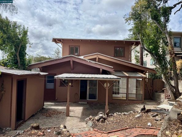 721 Lafayette Street, Martinez CA 94553
