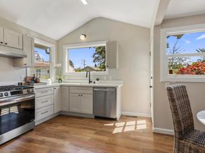 471 Mcauley St, Oakland CA 94609