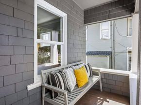 471 Mcauley St, Oakland CA 94609