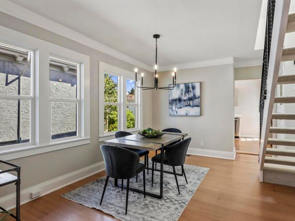 471 Mcauley St, Oakland CA 94609
