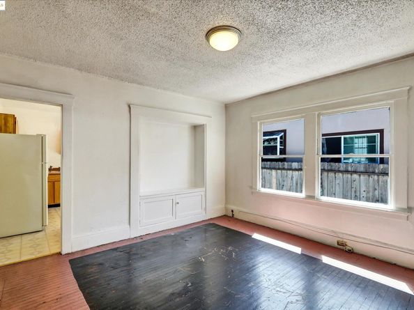2506 61St Ave, Oakland CA 94605