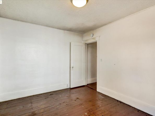 2506 61St Ave, Oakland CA 94605