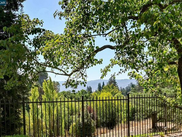 1020 Canyon Hills Road, San Ramon CA 94582