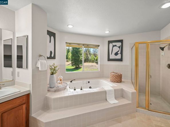1020 Canyon Hills Road, San Ramon CA 94582