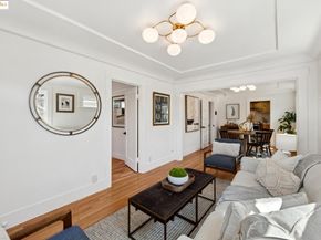 3226 Star Avenue, Oakland CA 94619