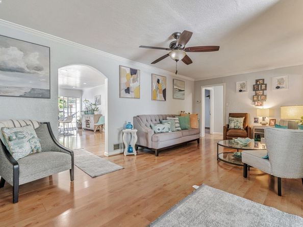 1127 Madera Ave, Menlo Park CA 94025