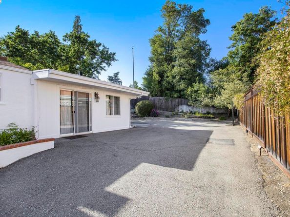366 Ilo Ln, Danville CA 94526