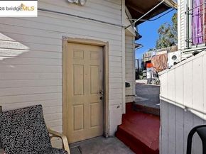 1993 38Th Ave, Oakland CA 94601
