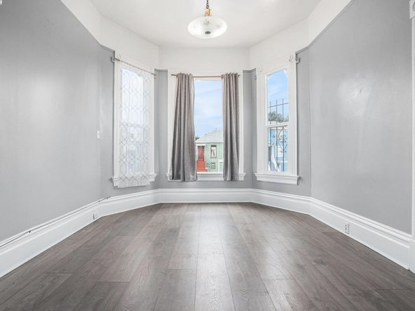 185 7th St, Oakland CA 94607