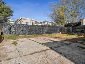 874 36th Street, Oakland CA 94608