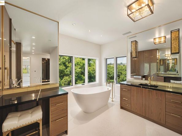 13462 Campus drive, Oakland CA 94619