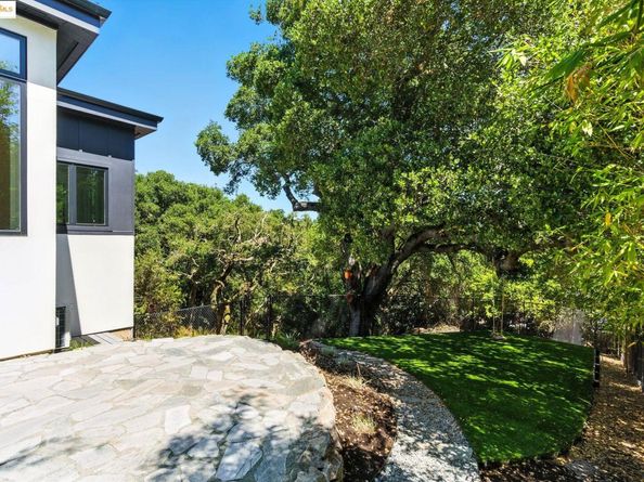 13462 Campus drive, Oakland CA 94619