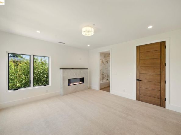 13462 Campus drive, Oakland CA 94619