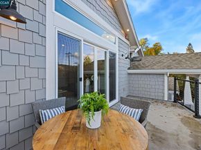 961 Oak View Cir, Lafayette CA 94549